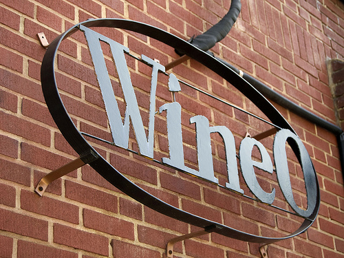 Happy Hour | WineO | Drink Philly