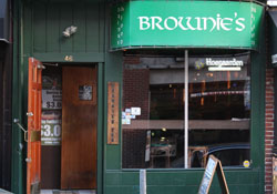 Happy Hour | Brownies Irish Pub | Drink Philly