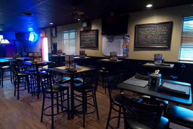 Happy Hour | West Tavern | Drink Philly