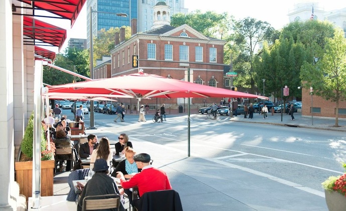 Best Bars for Outdoor Drinking in Philadelphia