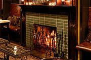 10 Philly Bars with Fireplaces